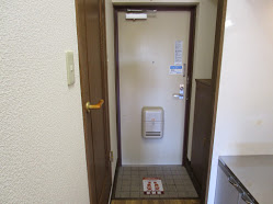 玄関　類似画像　現状優先