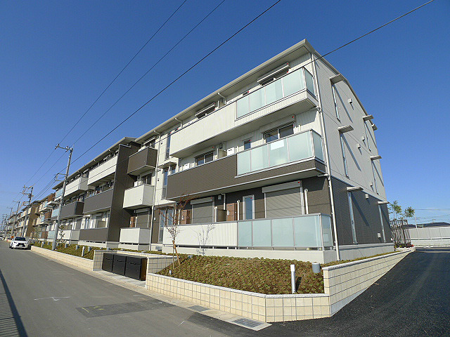 建物外観　ロイジェントパークスレイクタウンのご紹介はアソシエ住まいの窓