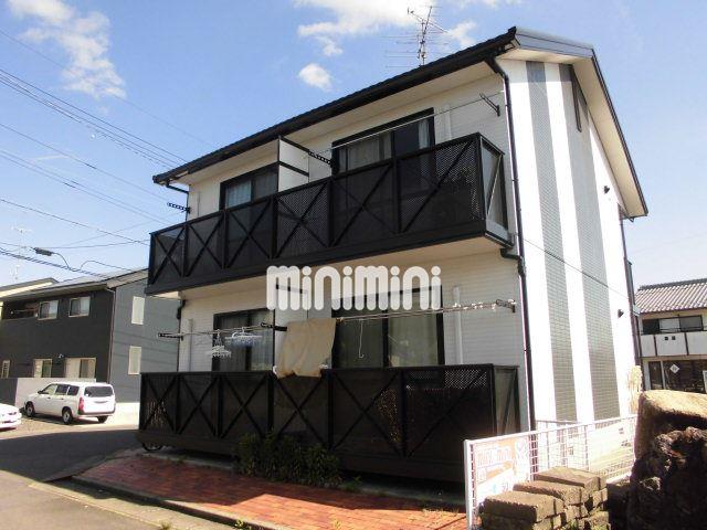 建物外観　全室角部屋のコーポ