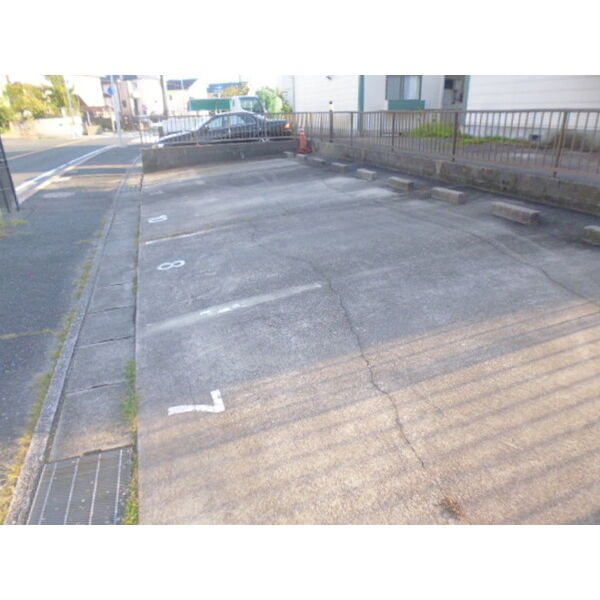 その他　駐車場