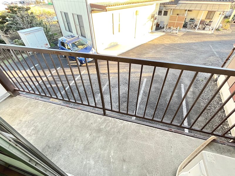 バルコニー　別のお部屋の写真です。