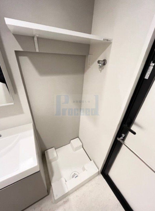 その他設備　室内洗濯機置き場です