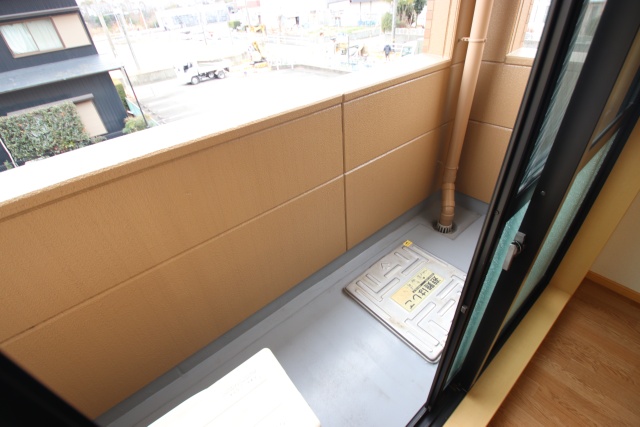 バルコニー　※別室の参考写真の為、現況優先です。