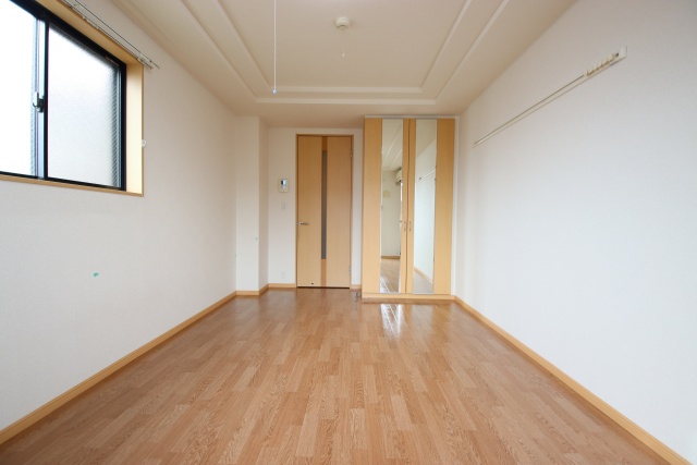 居室・リビング　※別室の参考写真の為、現況優先です。