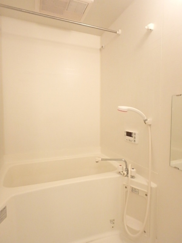 バス・シャワールーム　図面と現状に相違がある場合には現状を優先