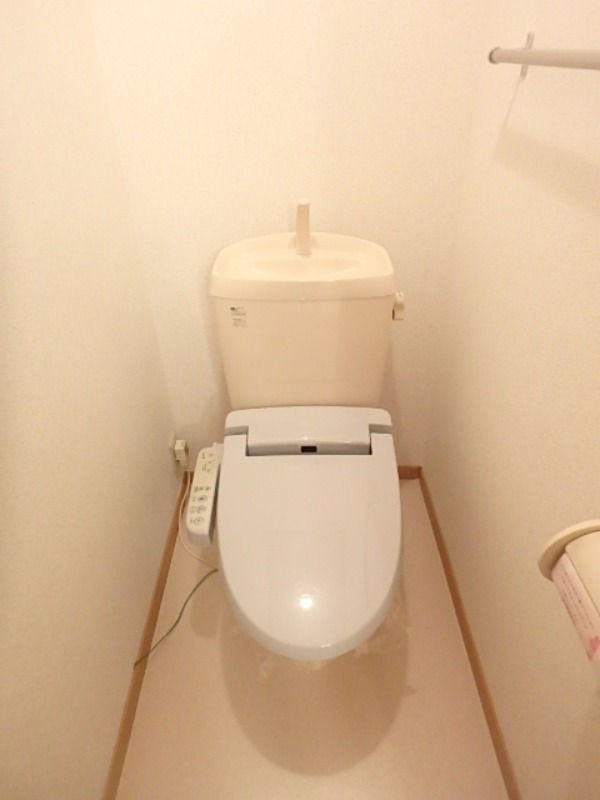 トイレ　図面と現状に相違がある場合には現状を優先