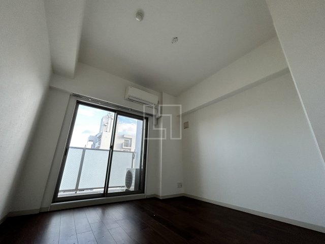 居室・リビング　ジアコスモ九条シエル　洋室