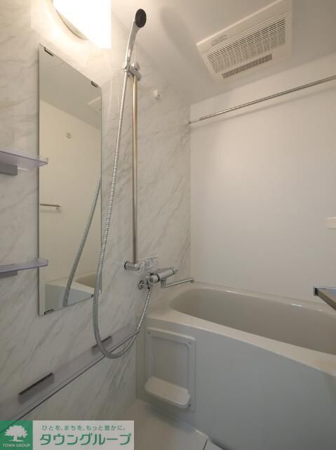 バス・シャワールーム