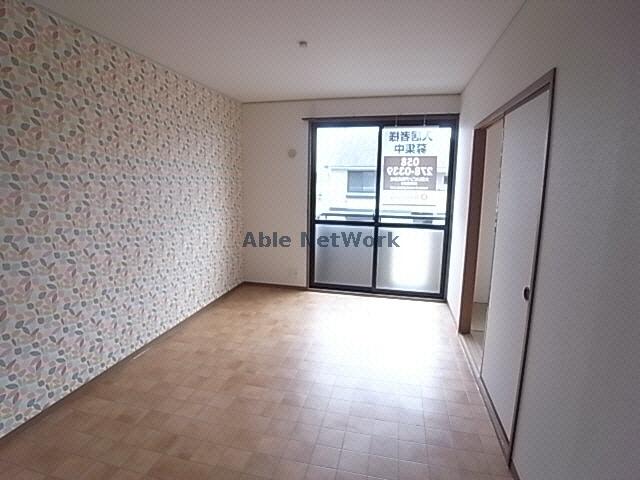 居室・リビング　リビング