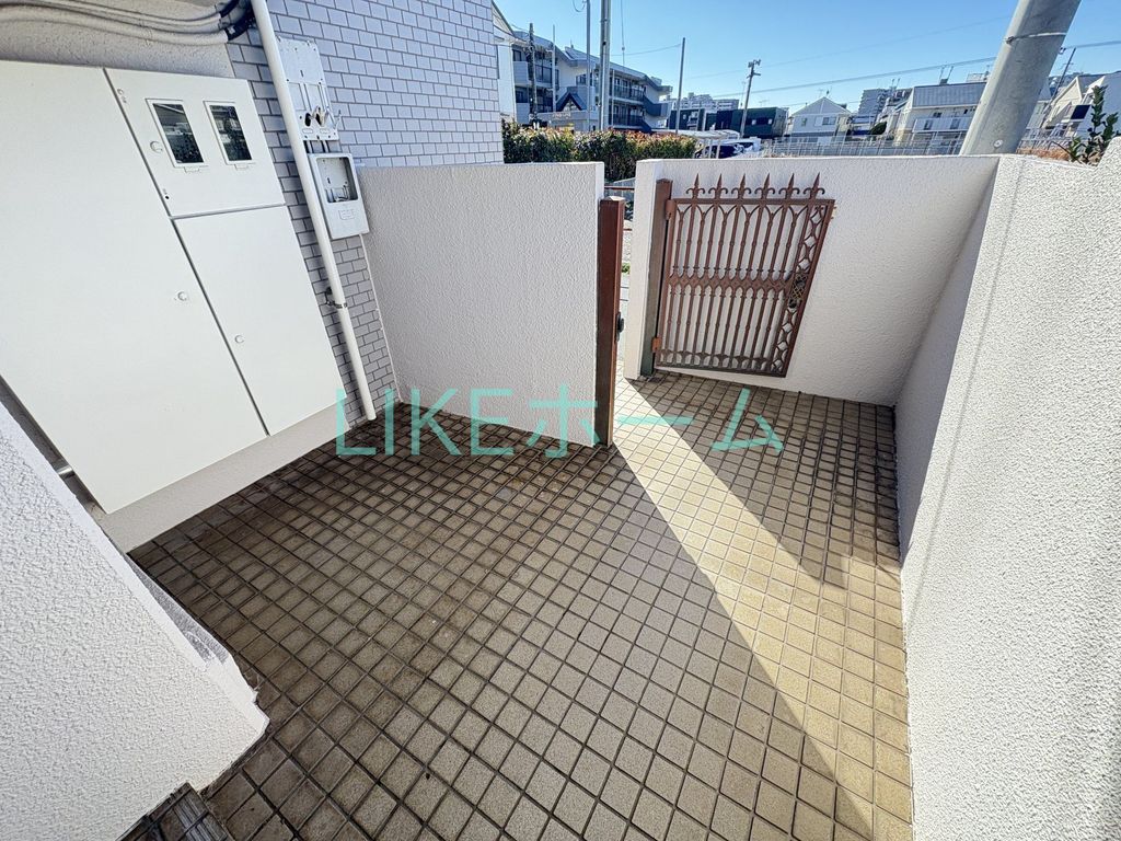 ロビー　バルコニー