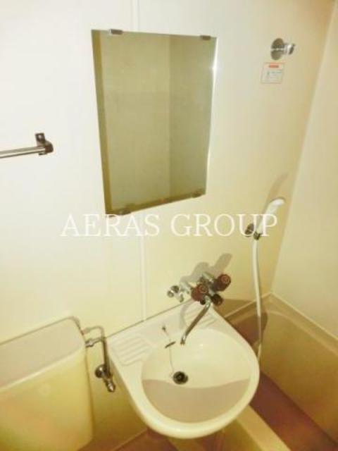 洗面設備　他部屋参考。