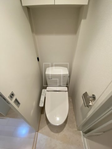 トイレ　SERENiTE本町reflet（セレニテ本町ルフレ）　温水