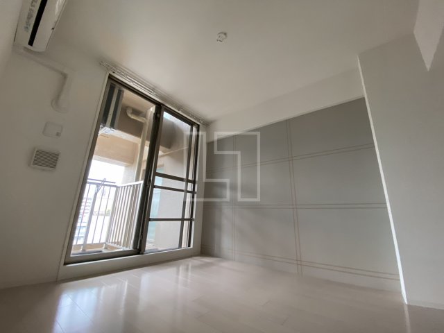 居室・リビング　SERENiTE本町reflet（セレニテ本町ルフレ）　洋室