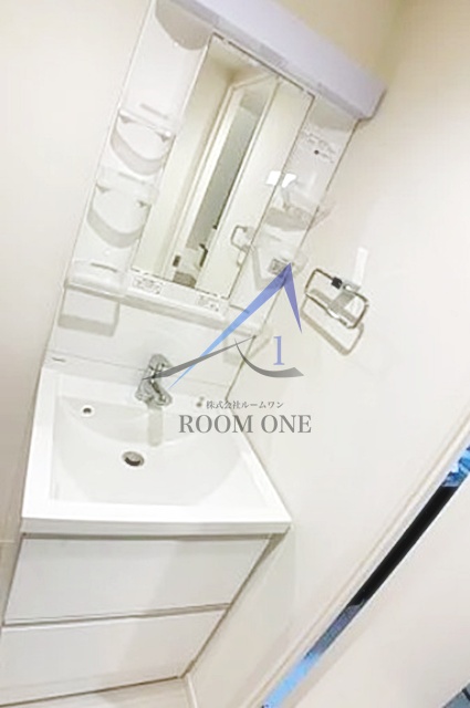 洗面設備　洗面台です。