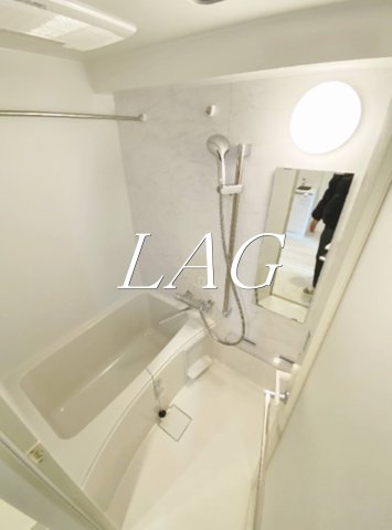 バス・シャワールーム　お風呂です。