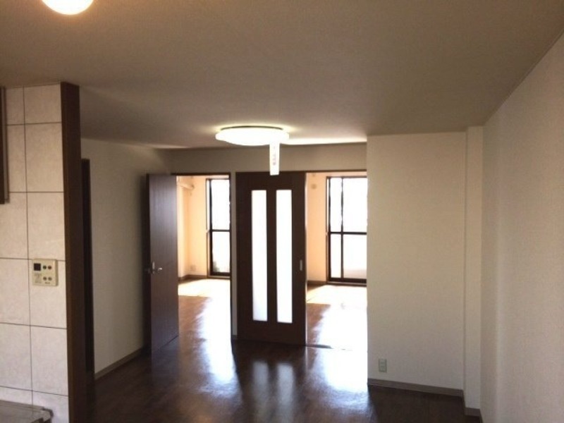 居室・リビング　図面と現状に相違がある場合には現状を優先