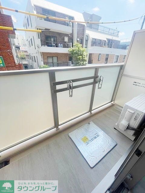 バルコニー　バルコニー