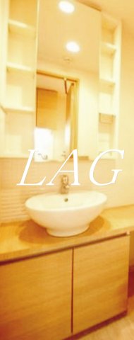 洗面設備　独立洗面台です。