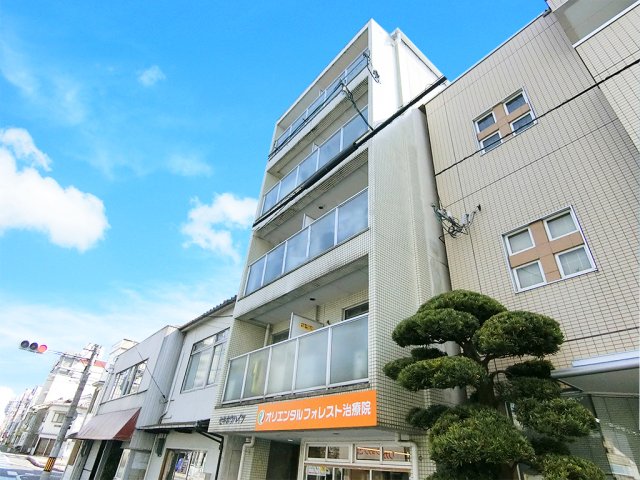 建物外観　外観は落ち着いています