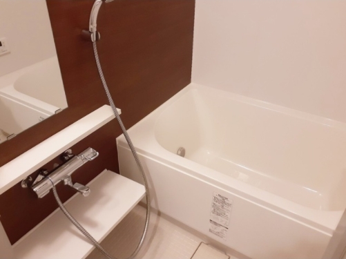 バス・シャワールーム　【参考】同建物内の別のお部屋の画像です