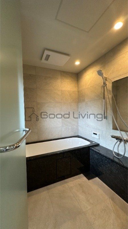 バス・シャワールーム　一日の疲れを癒しましょう