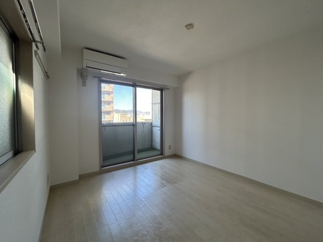 居室・リビング　同物件別号室の写真です。