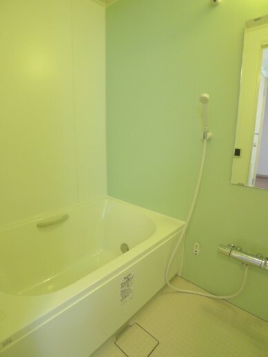 バス・シャワールーム　同建物内別部屋