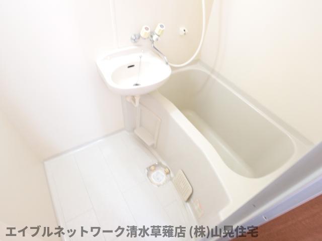 バス・シャワールーム　日々の疲れを癒すお風呂付です