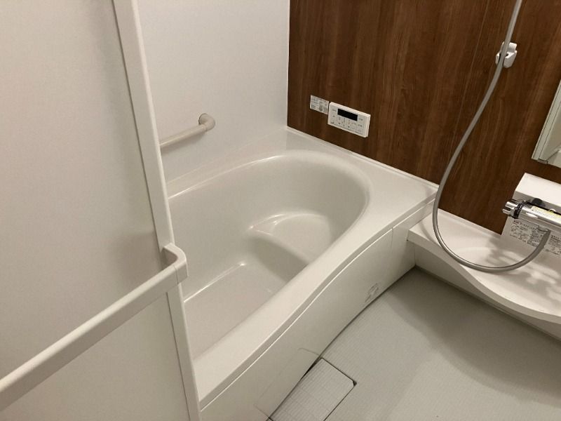 バス・シャワールーム　別のお部屋の写真です