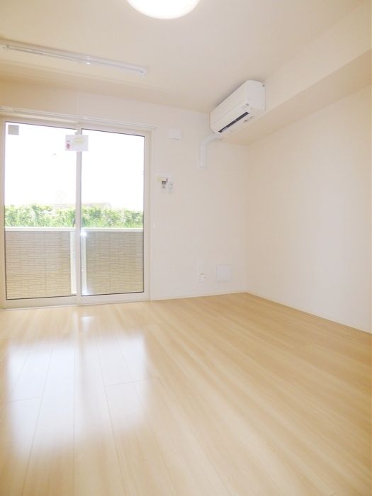 居室・リビング　お問合せはタウンハウジングまで！※現地待合わせ相談可能