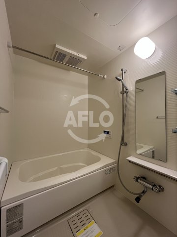 バス・シャワールーム　TOPAZ江坂　浴室