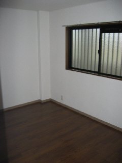 居室・リビング　北の洋間