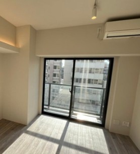 居室・リビング　内観1