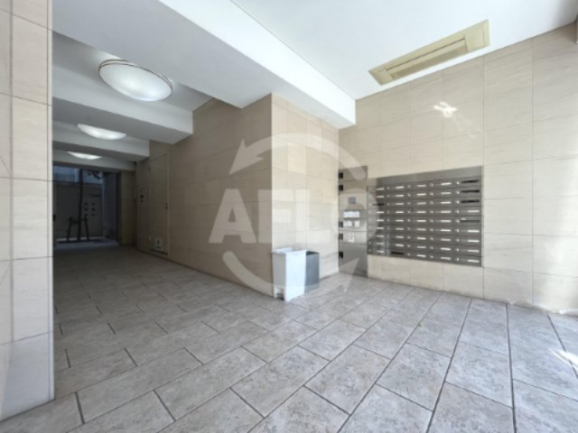 ロビー　アリス・マナーガーデン新町