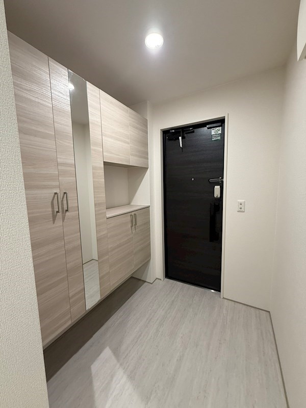 玄関　同タイプ別号室