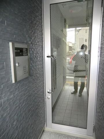 エントランス　オートロック付エントランス