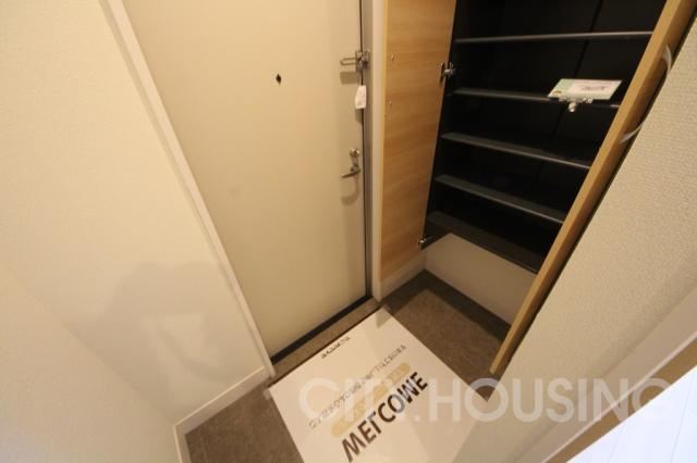 玄関　※同施工会社、類似仕様の物件の写真です。