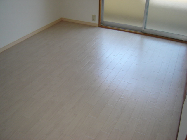 その他部屋・スペース　掲載写真は同型の左右反転の部屋を掲載しております。仕様等が異