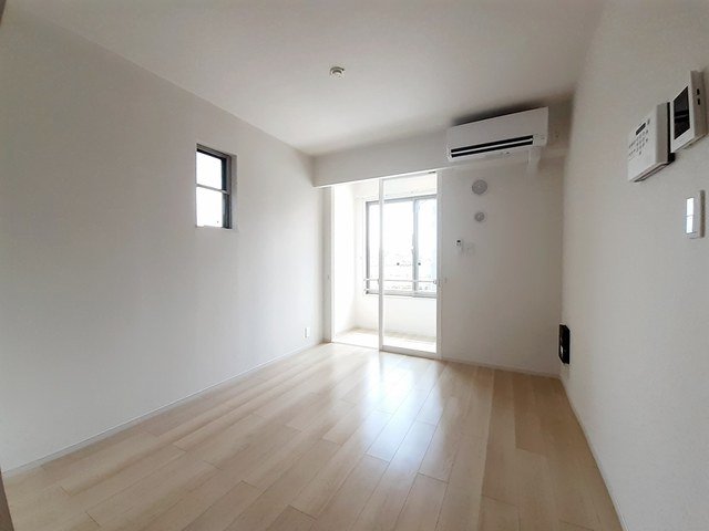 居室・リビング　使いやすい居間です