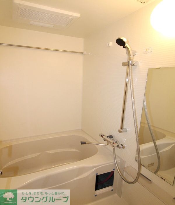 バス・シャワールーム　バス