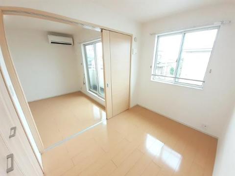 居室・リビング　リビング