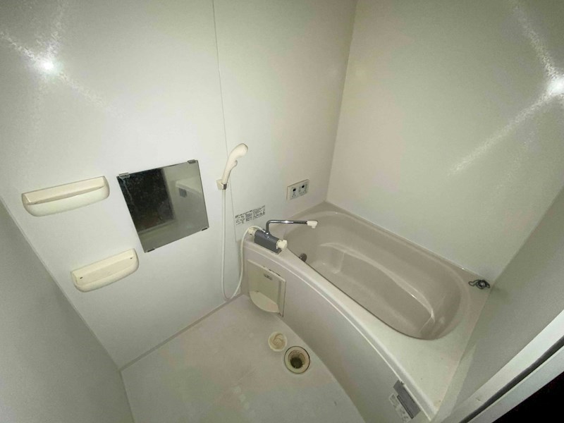 バス・シャワールーム　別号室イメージ