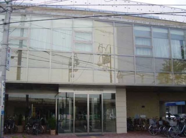 図書館　江戸川区立松江図書館（図書館）まで805m