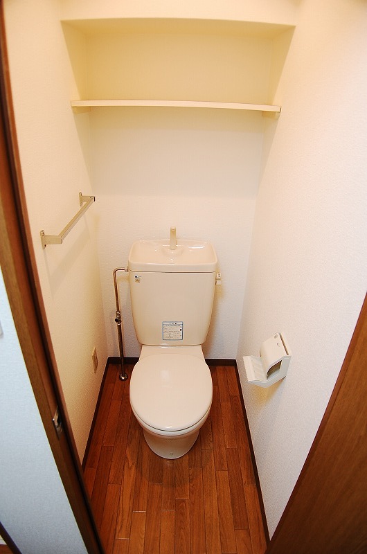 トイレ　セレッソコート西心斎橋II　トイレ