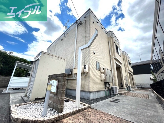 建物外観　外観写真（昼）