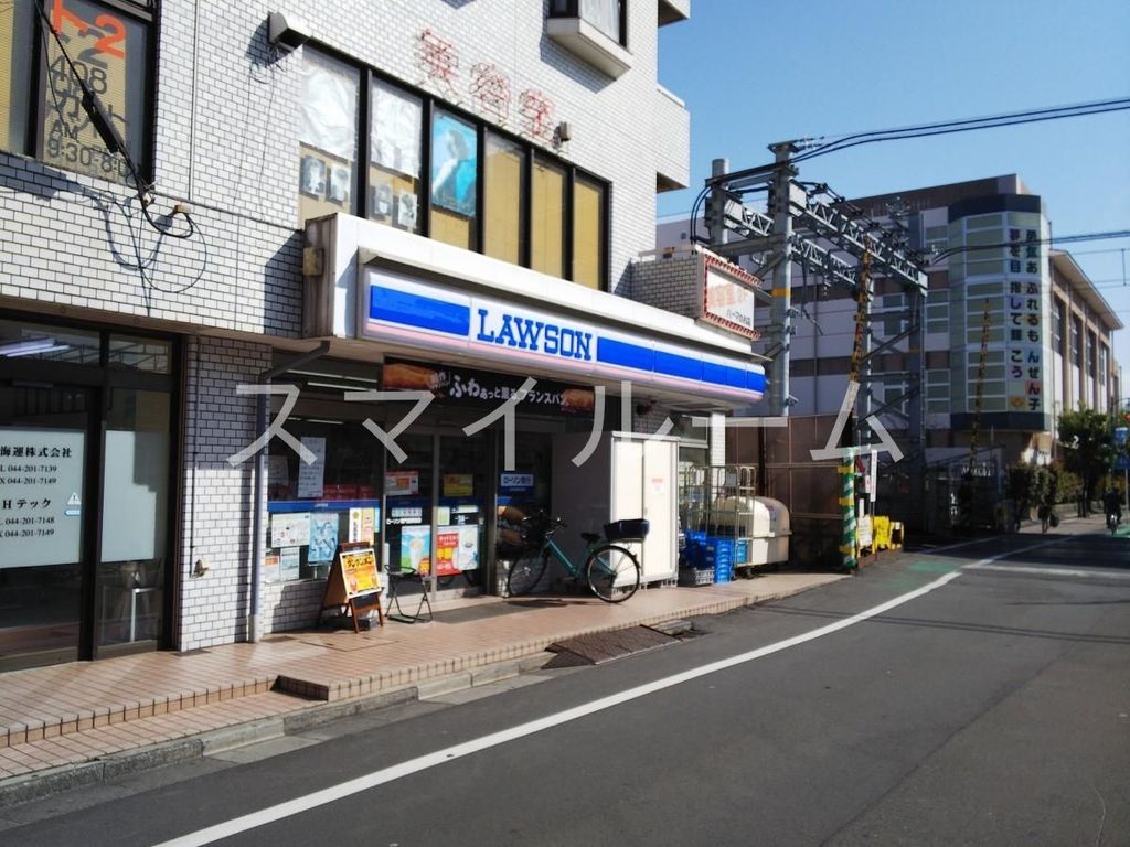 コンビニ　ローソン東門前駅前店（コンビニ）まで350m