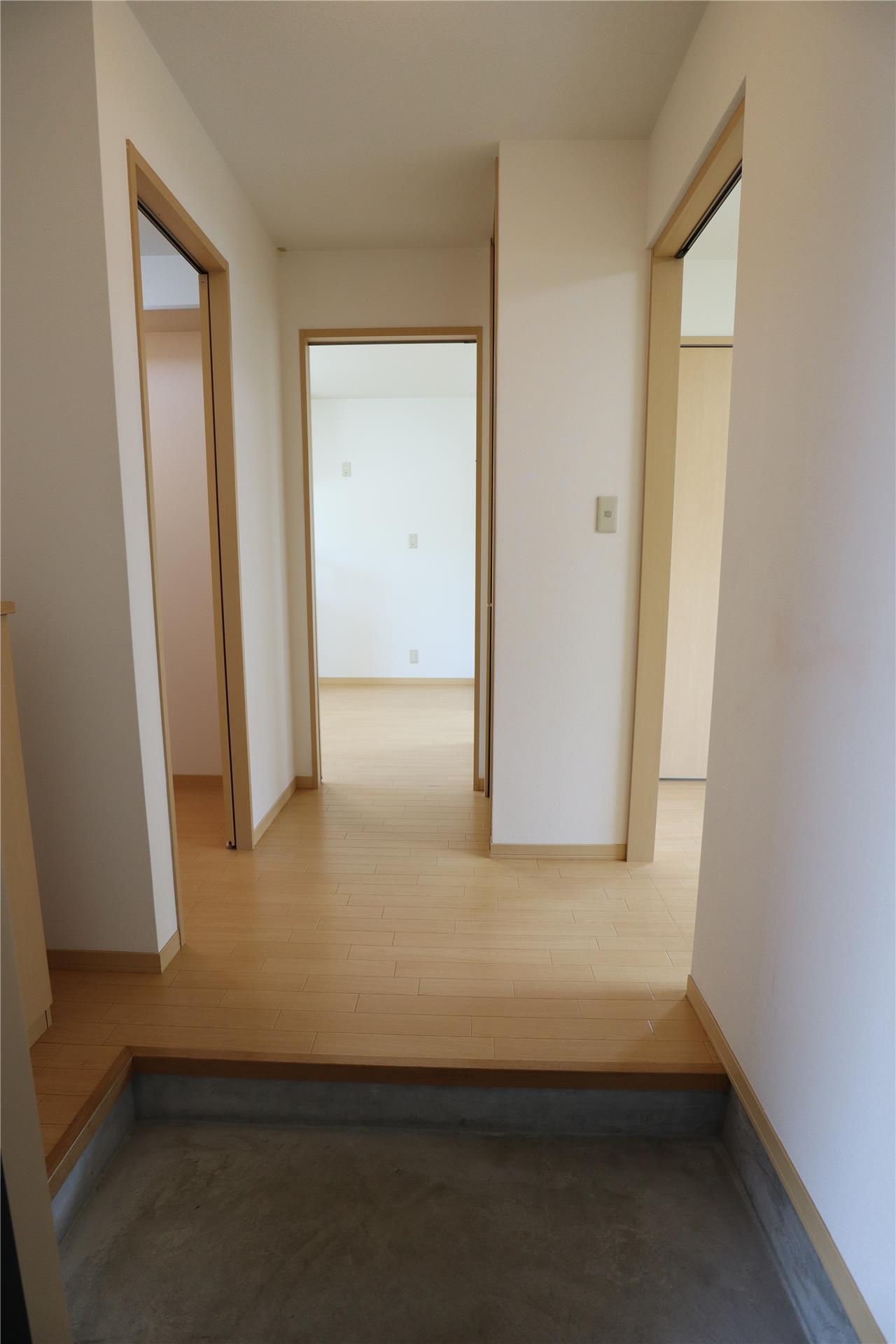 玄関　同タイプ別部屋の画像です。