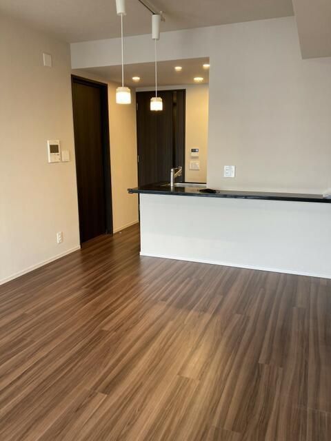 居室・リビング　☆明るいリビング☆