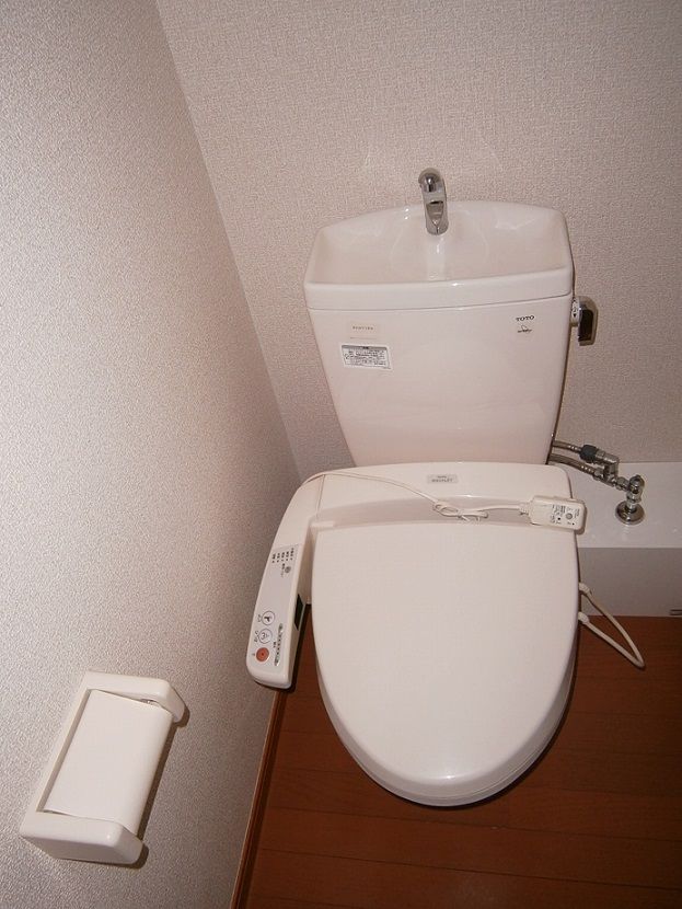 その他　温水洗浄便座