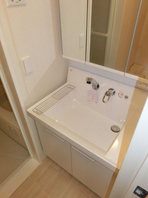 洗面設備　独立洗面台